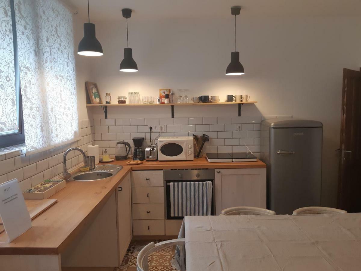 2 Bedroom Apartment Near Heroes Square Budapesta Exterior foto